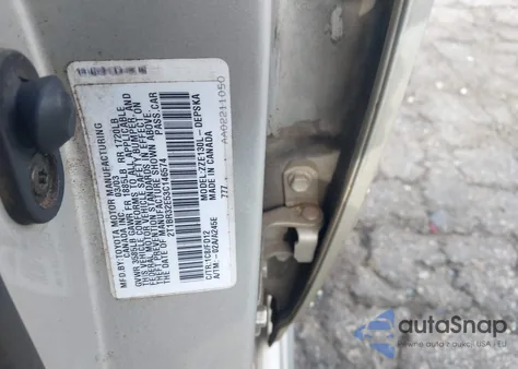 2003 Toyota Corolla S z USA, uszkodzony, nr VIN 2T1BR32E53C146574